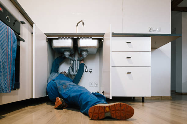 Professional Pipe Repair technician working in Massey, MD